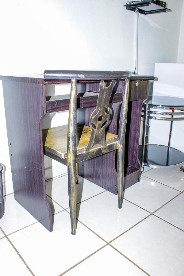 Motseleng Guest House Palapye ภายนอก รูปภาพ